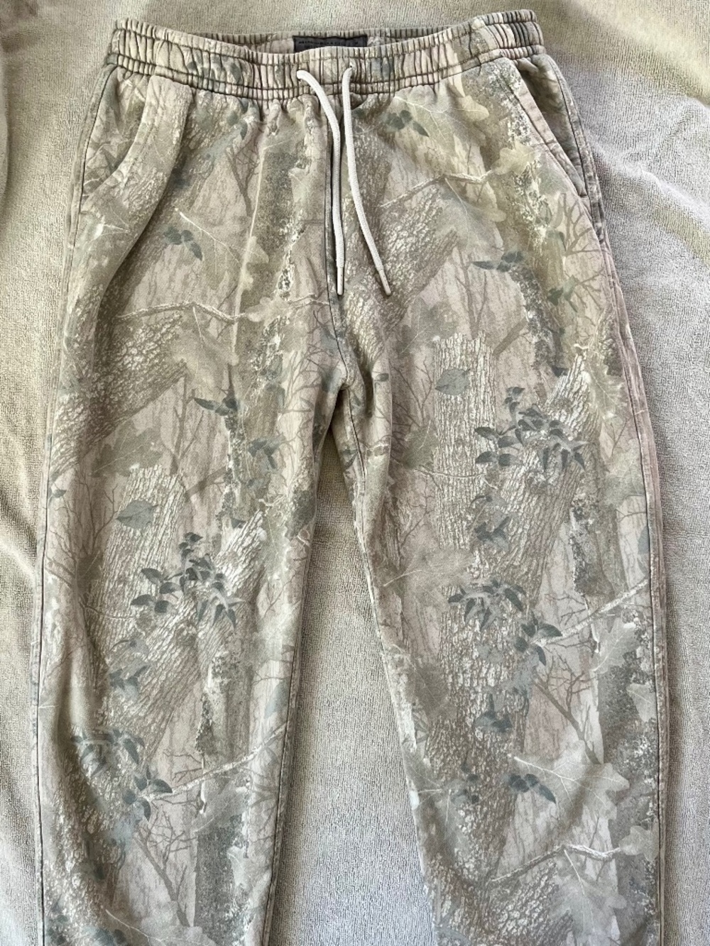 Abercrombie Camo Realtree Style Jogger Sweatpants Size Medium Short